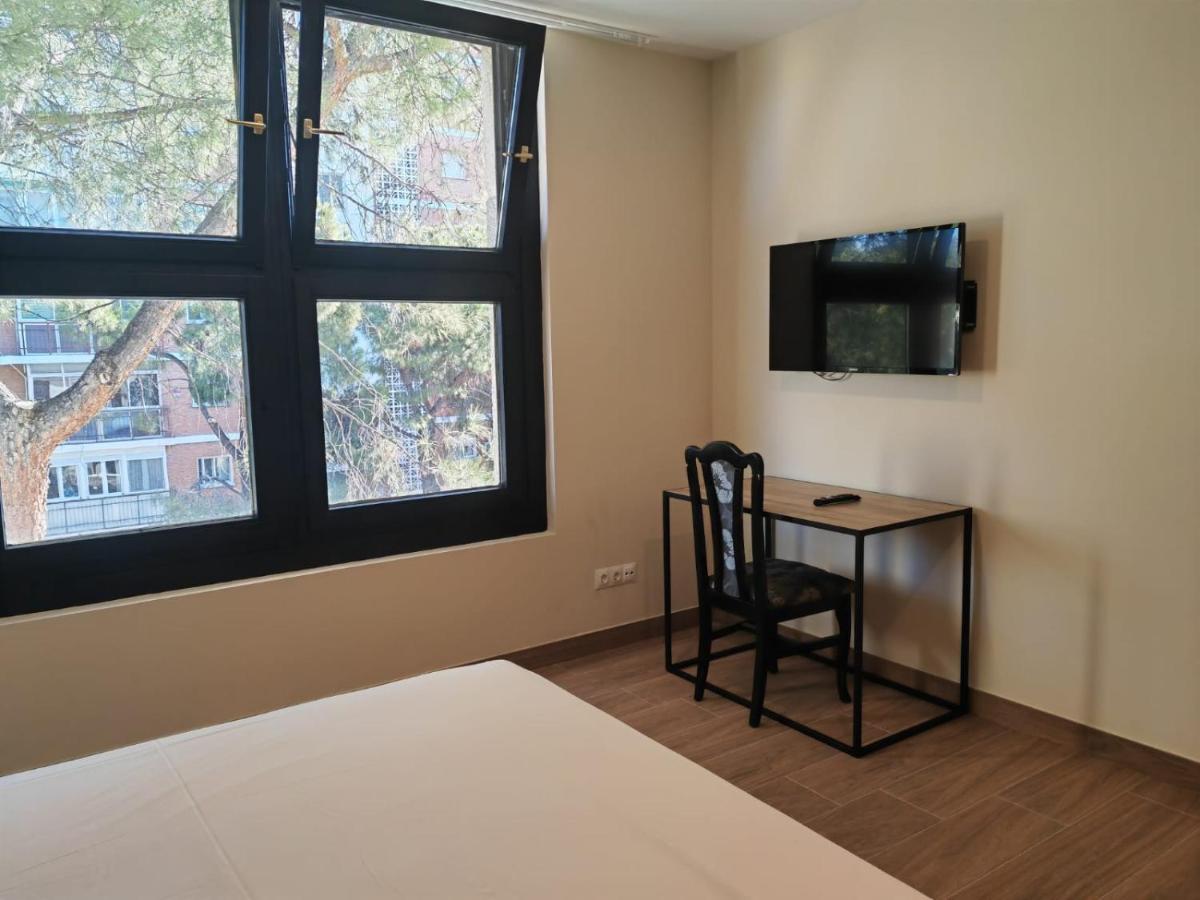 الكالا ذي إِناريس Apartahotel Golden Alcala المظهر الخارجي الصورة